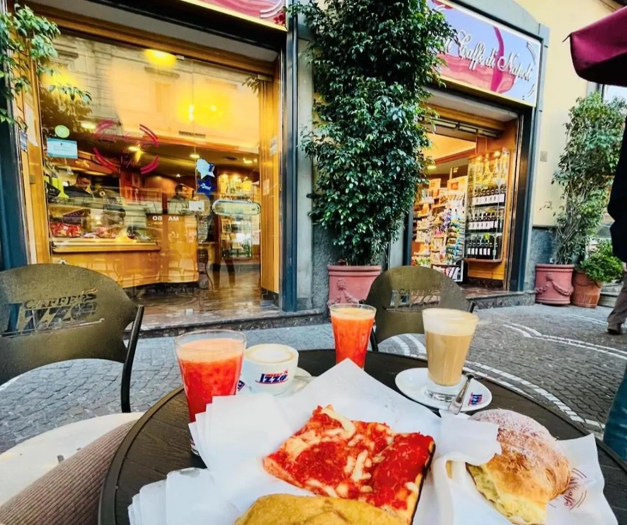Suite Cuorenapoletano Neapel Italien