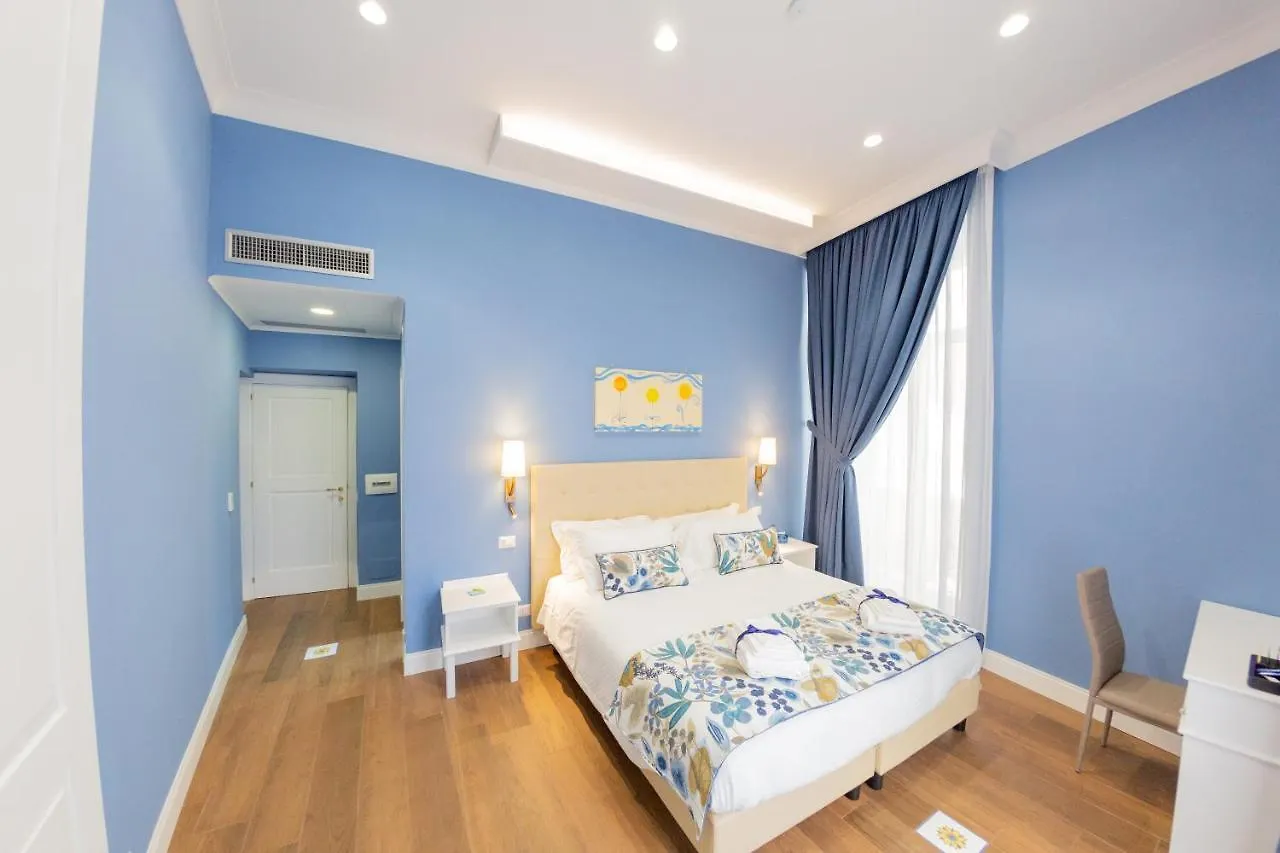 Suite Cuorenapoletano Neapel 2*,  Italien